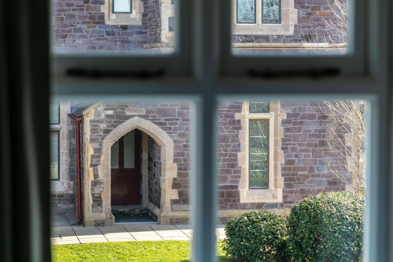 Гостьовий будинок Penrhiw Priory Сент-Дейвідс Екстер'єр фото